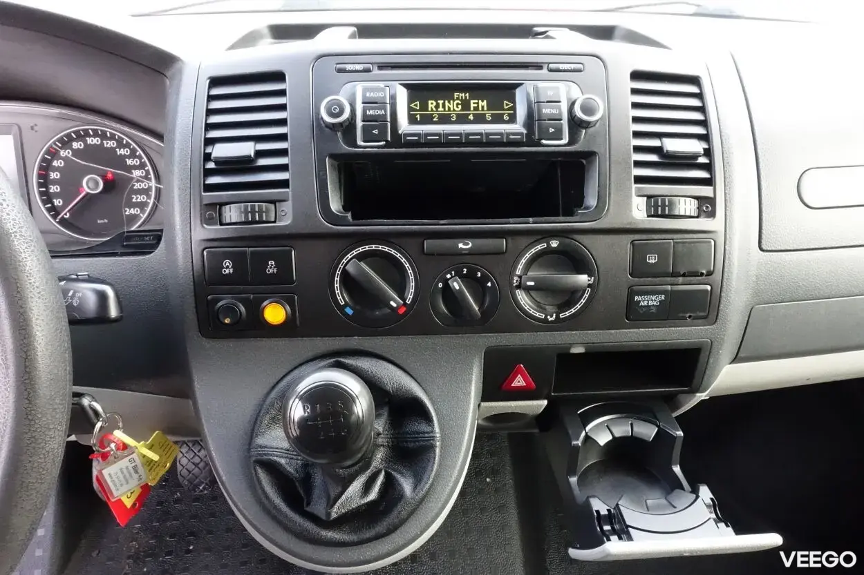 Volkswagen Transporter T5 2.0 103kW