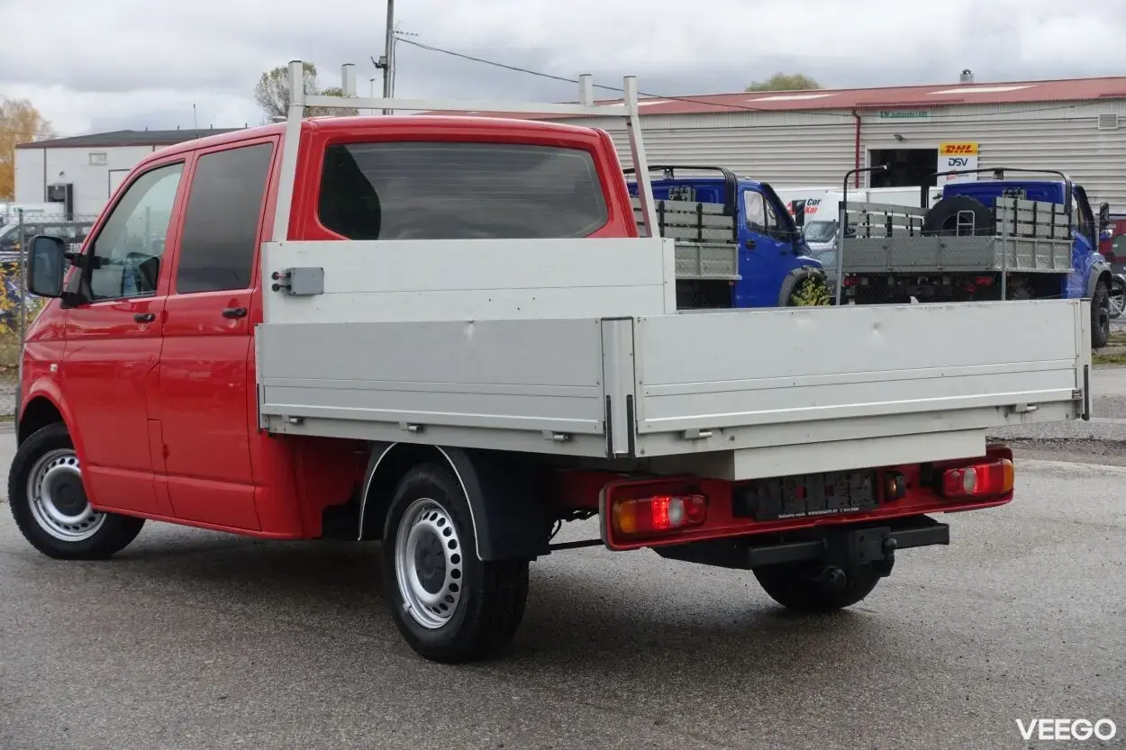 Volkswagen Transporter T5 2.0 103kW