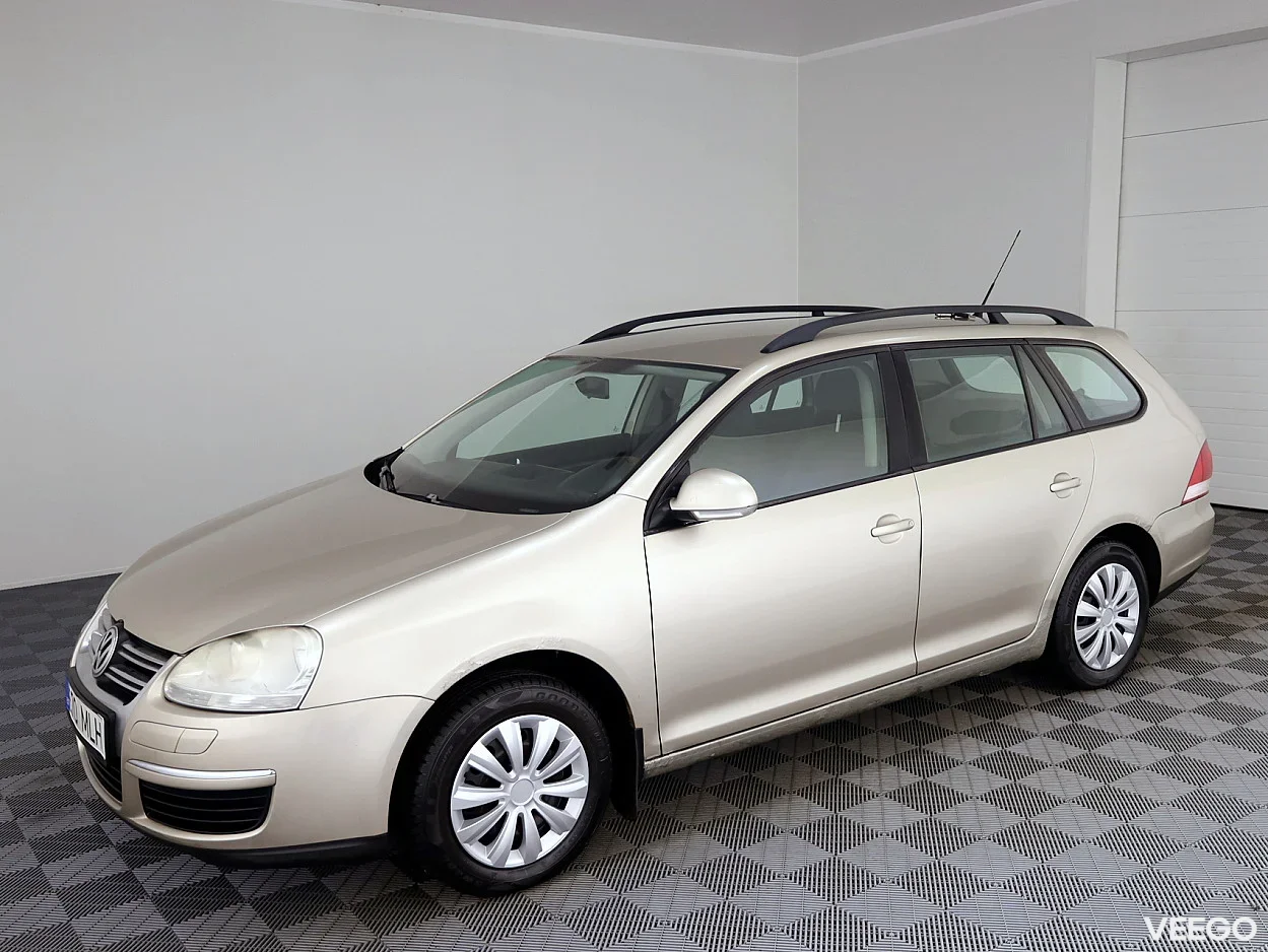 Volkswagen Golf 1.6 75kW