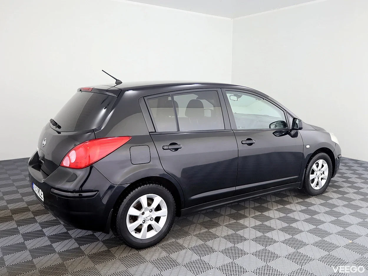 Nissan Tiida 1.6 81kW