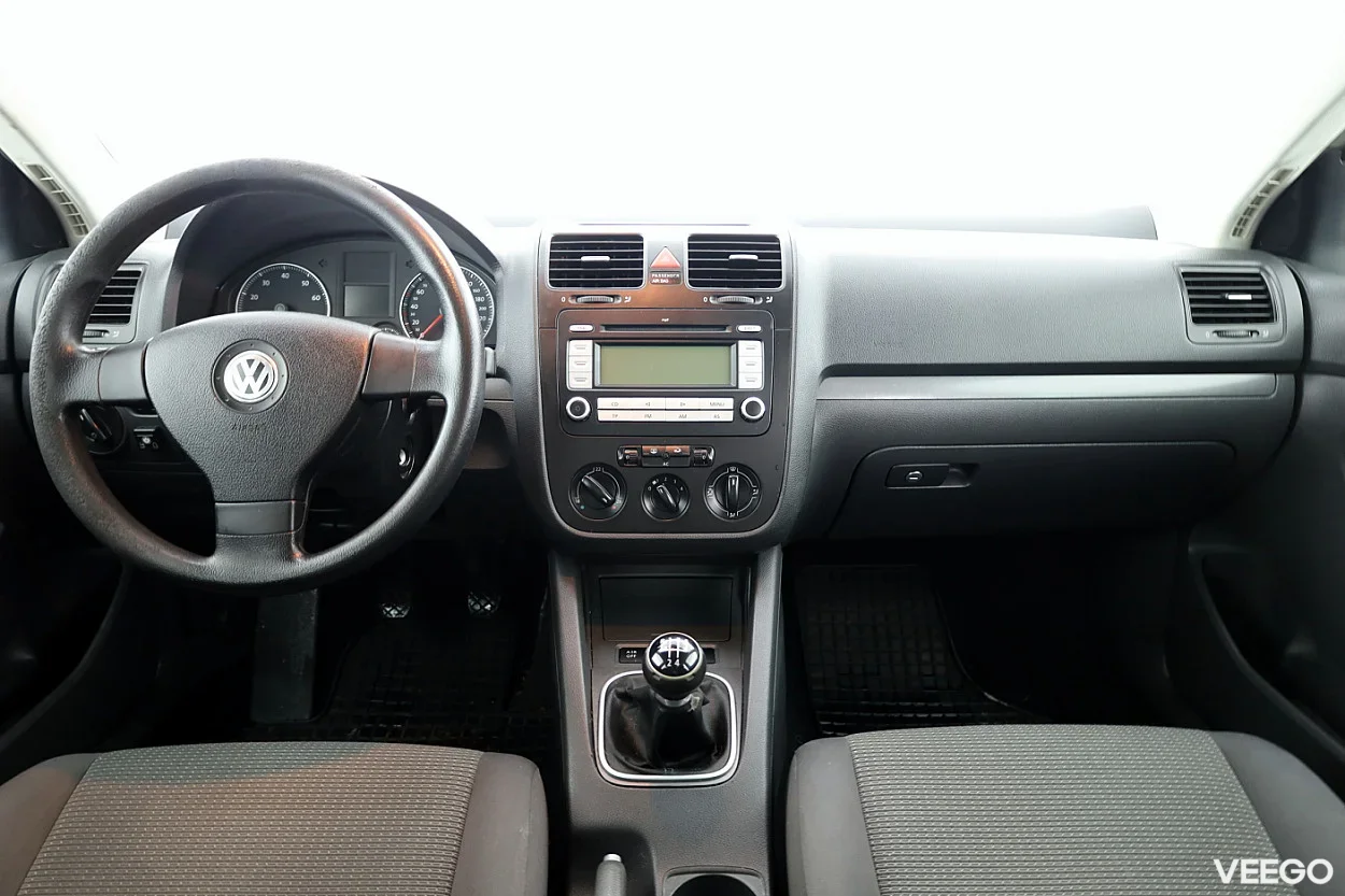 Volkswagen Golf 1.6 75kW