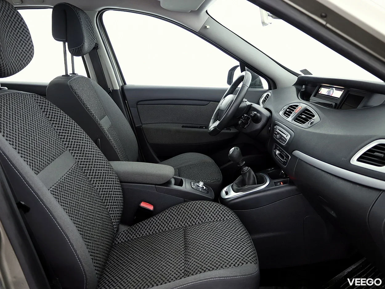 Renault Scenic 1.6 81kW