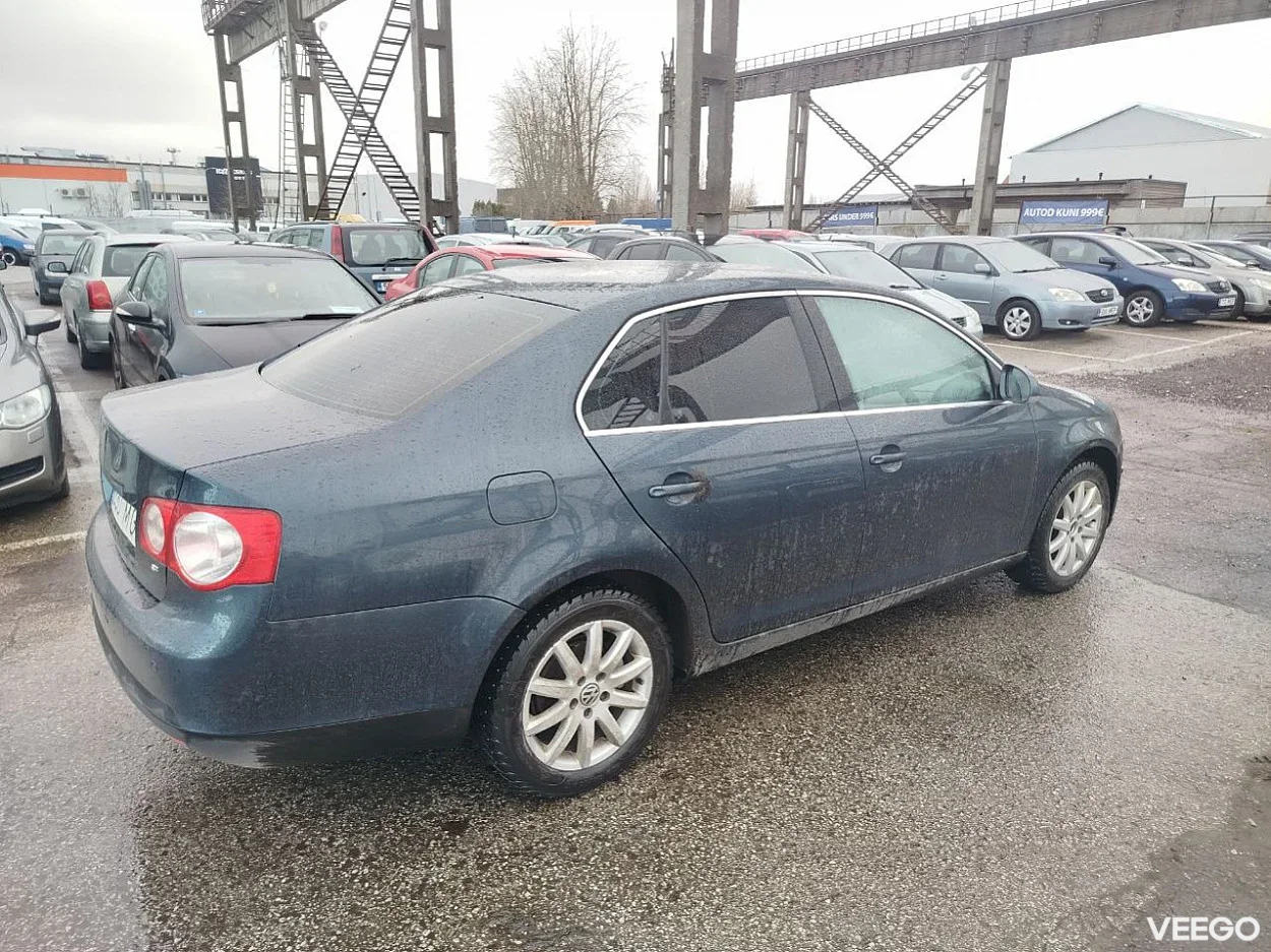 Volkswagen Jetta 1.6 85kW