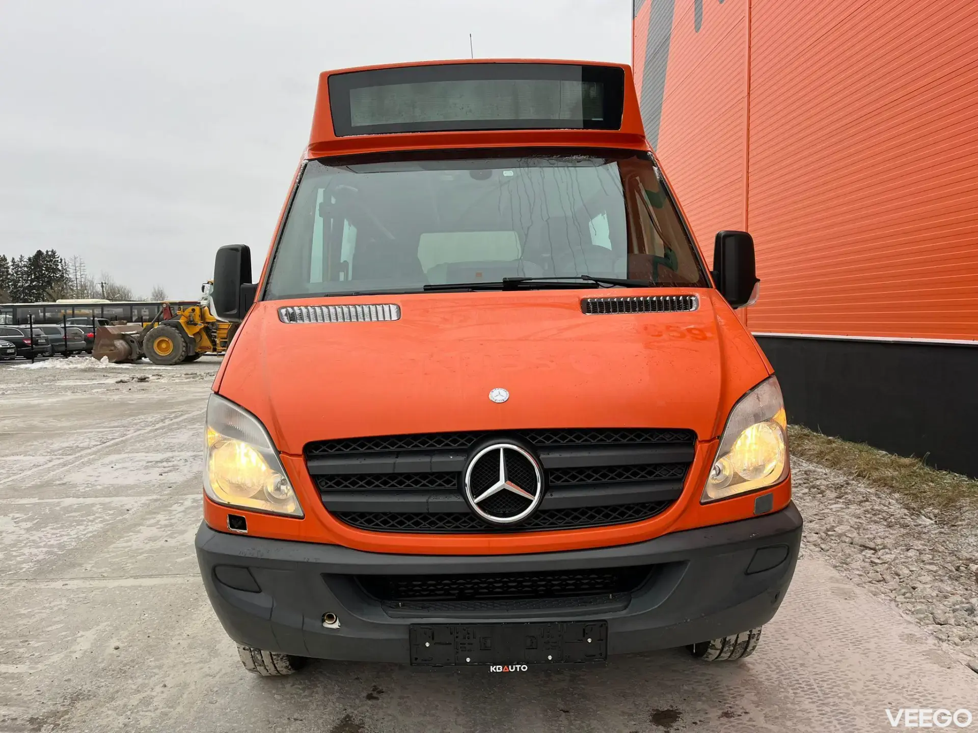 Mercedes-Benz SPRINTER 515 CDI 20 + 1 SEATS / AC 110kW