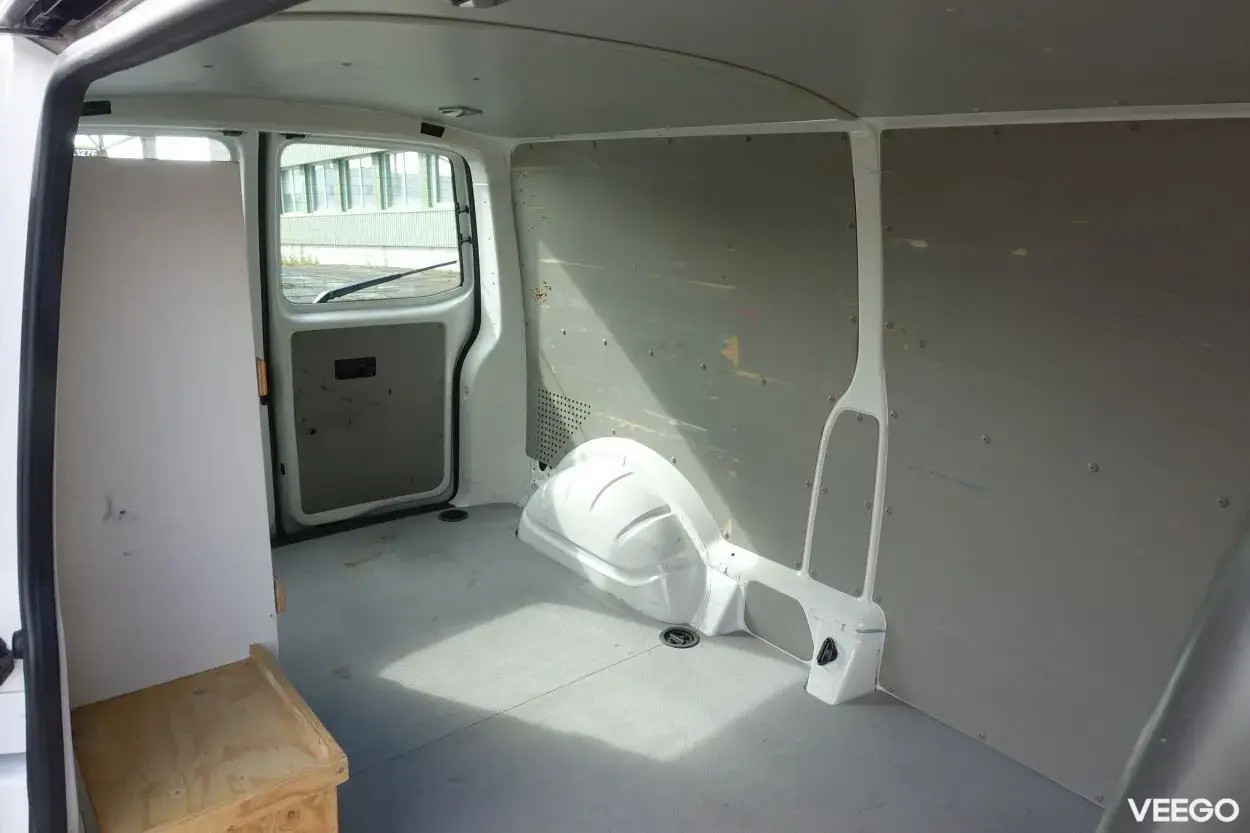 Volkswagen Transporter Long L2H1 2.0 103kW