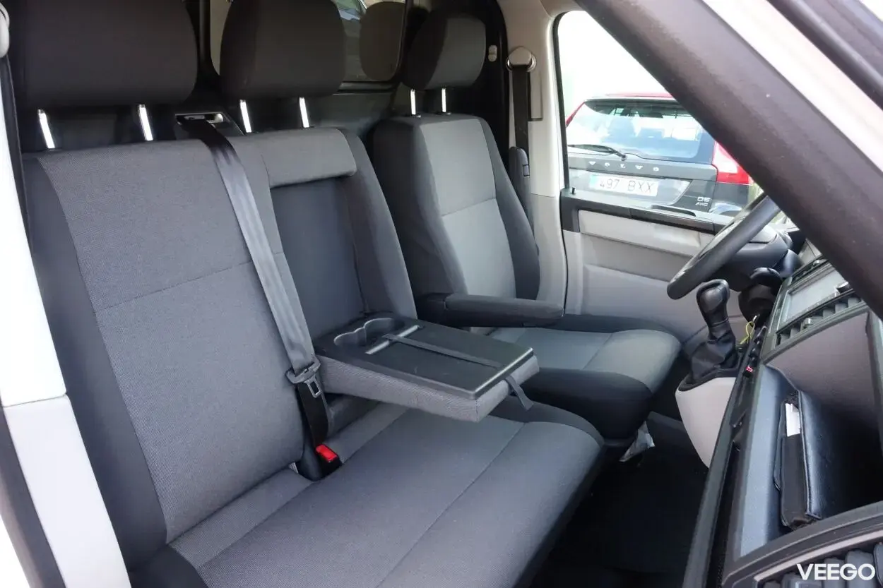 Volkswagen Transporter Long L2H1 2.0 103kW