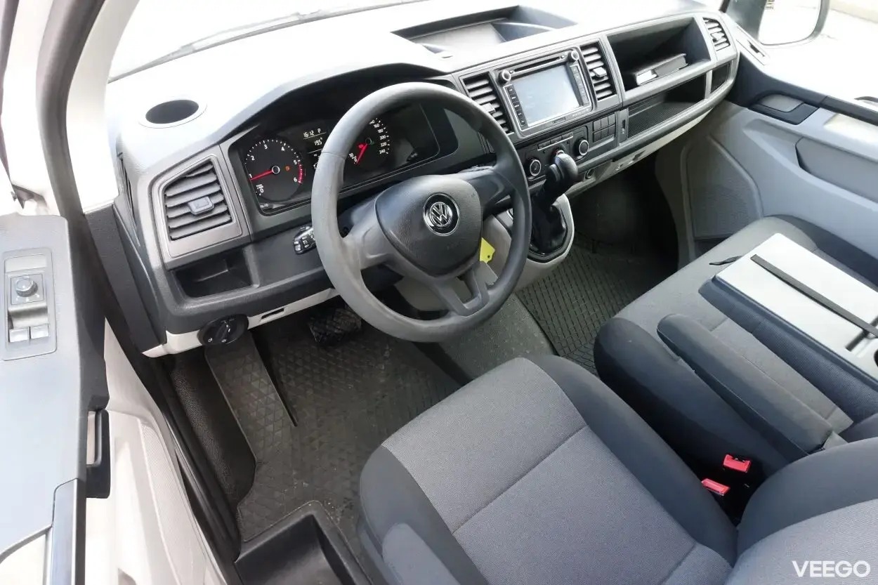 Volkswagen Transporter Long L2H1 2.0 103kW