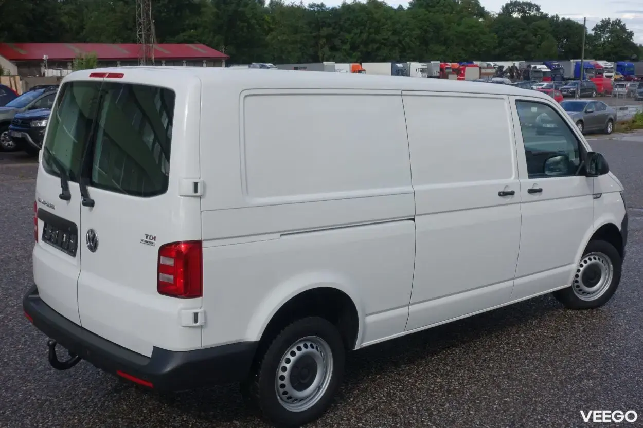 Volkswagen Transporter Long L2H1 2.0 103kW