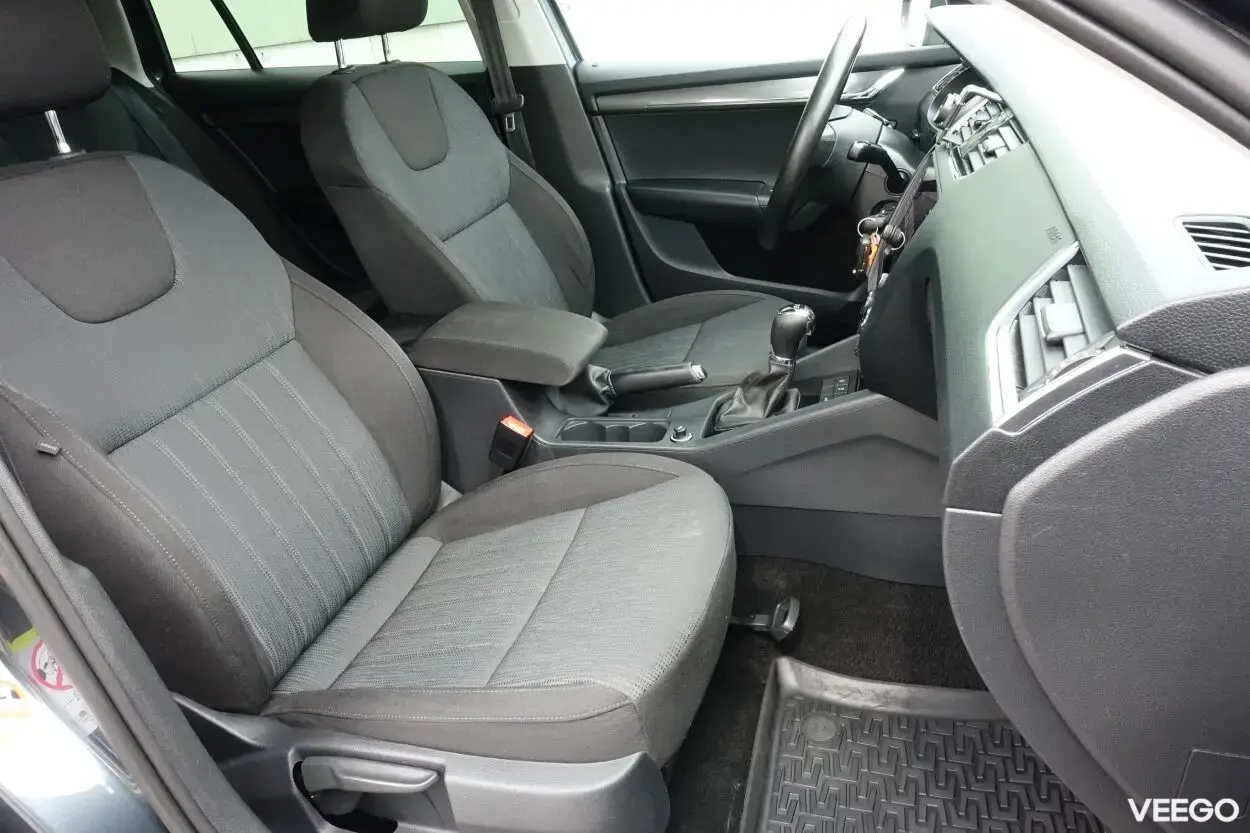 Skoda Octavia Combi 2.0 110kW