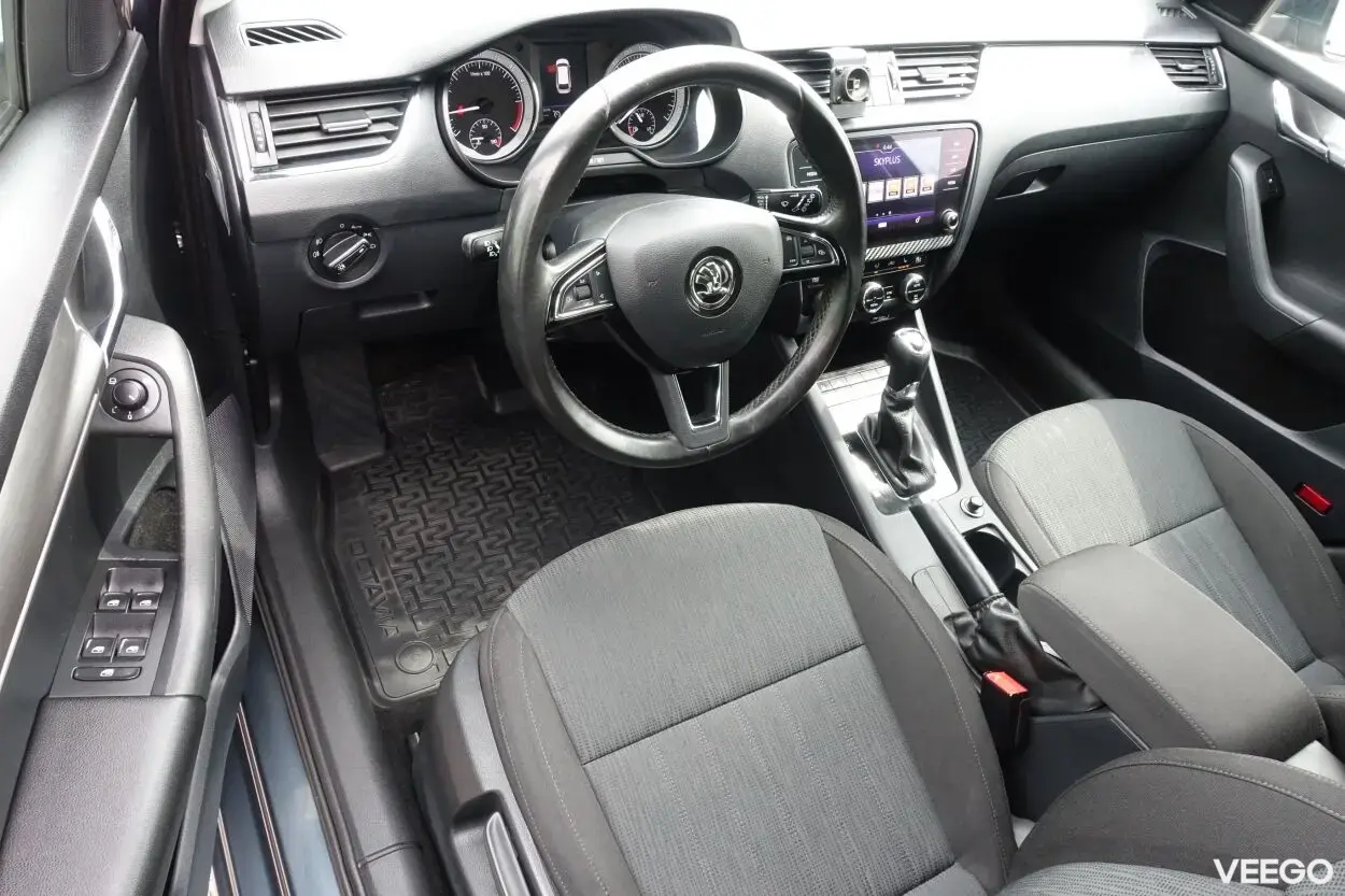 Skoda Octavia Combi 2.0 110kW