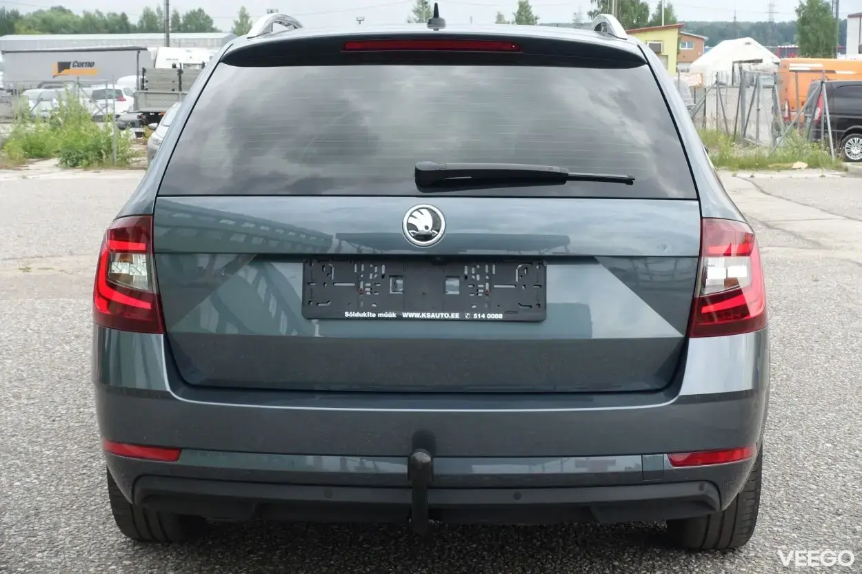 Skoda Octavia Combi 2.0 110kW