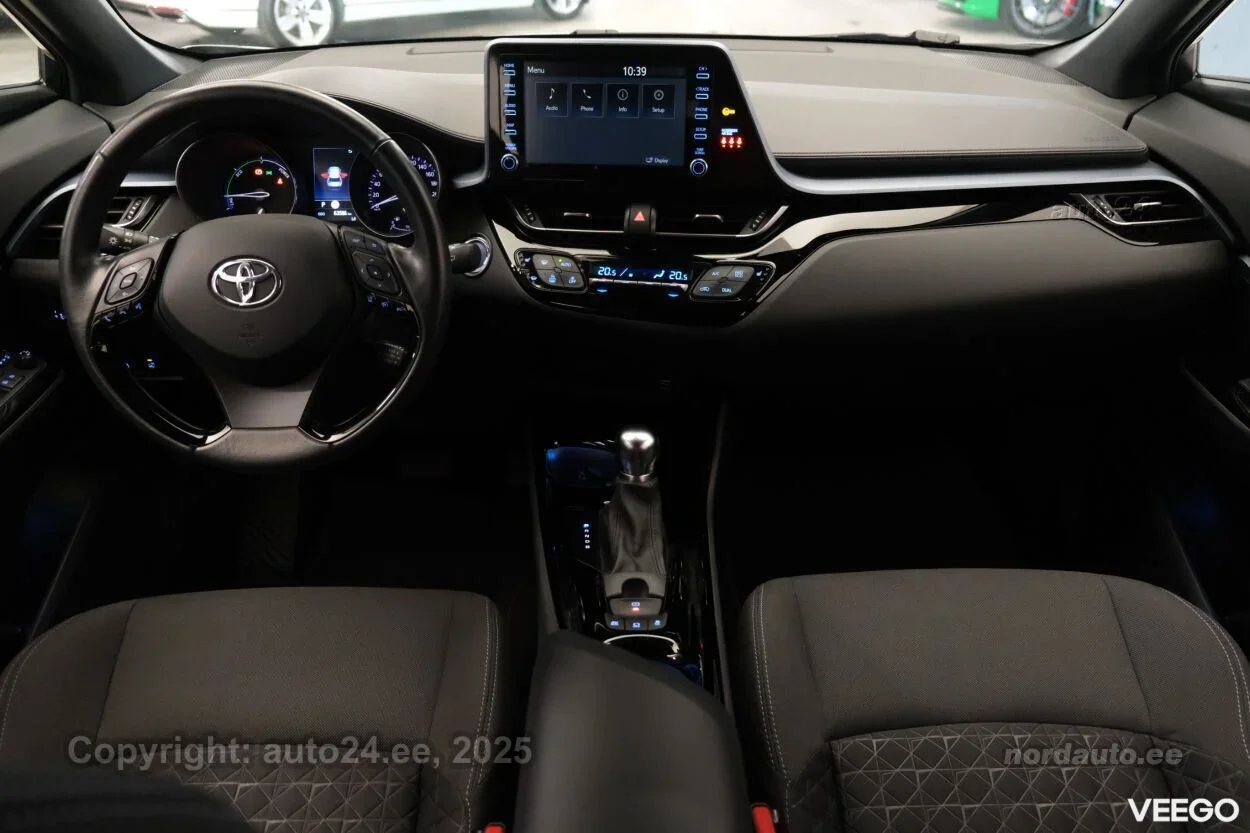 Toyota C-HR Style Hybrid Facelift 1.8 72kW