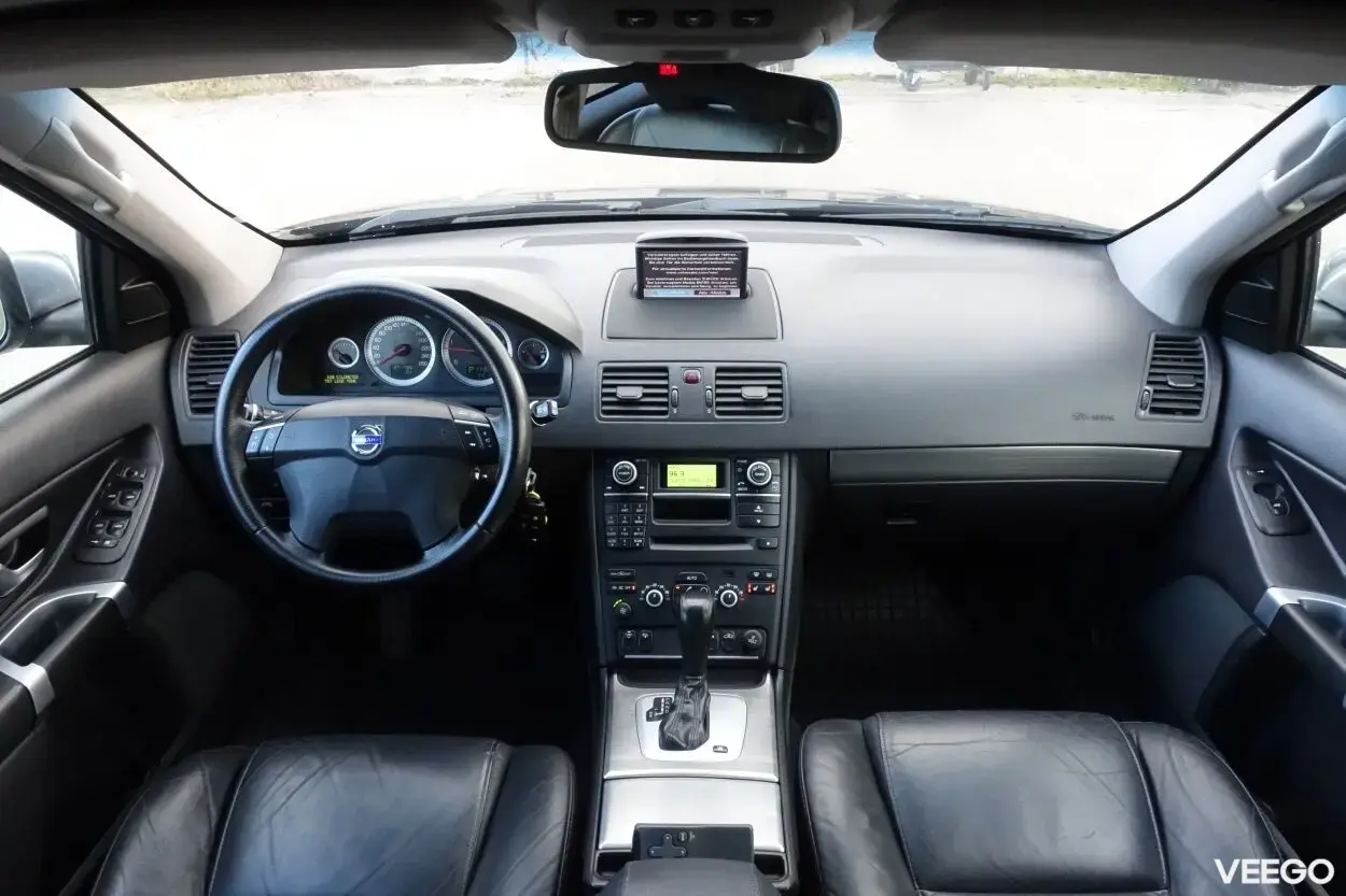 Volvo XC90 Momentum 2.4 147kW