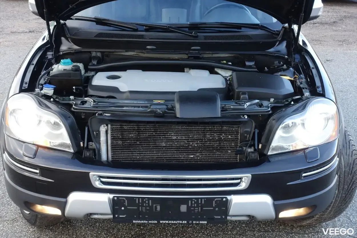 Volvo XC90 Momentum 2.4 147kW