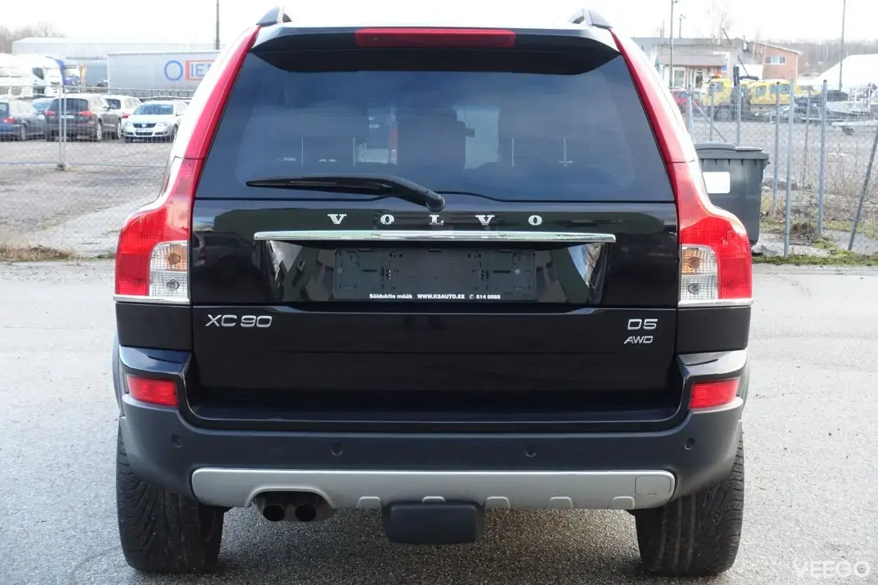 Volvo XC90 Momentum 2.4 147kW