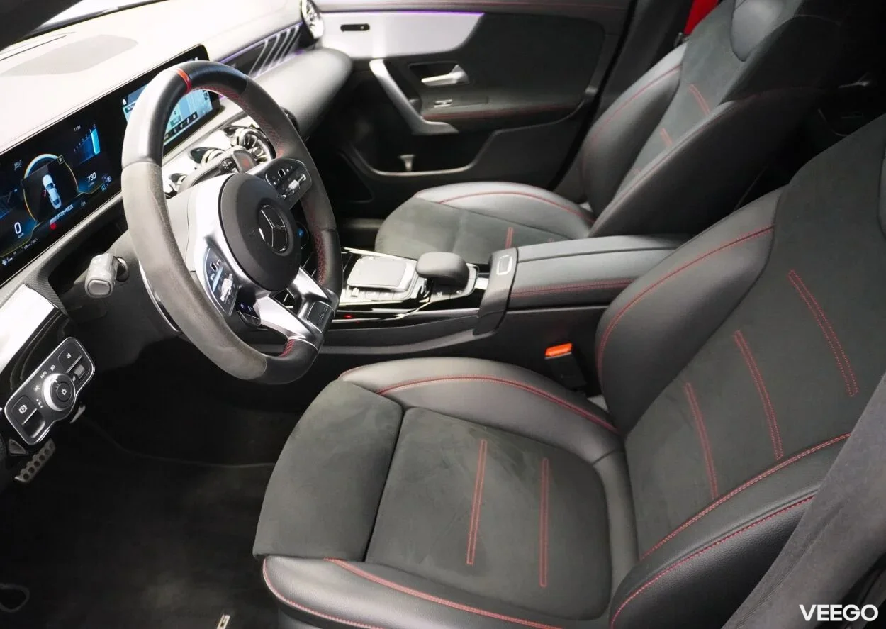 Mercedes-Benz CLA45 AMG 4Matic+ Coupe 2 285kW