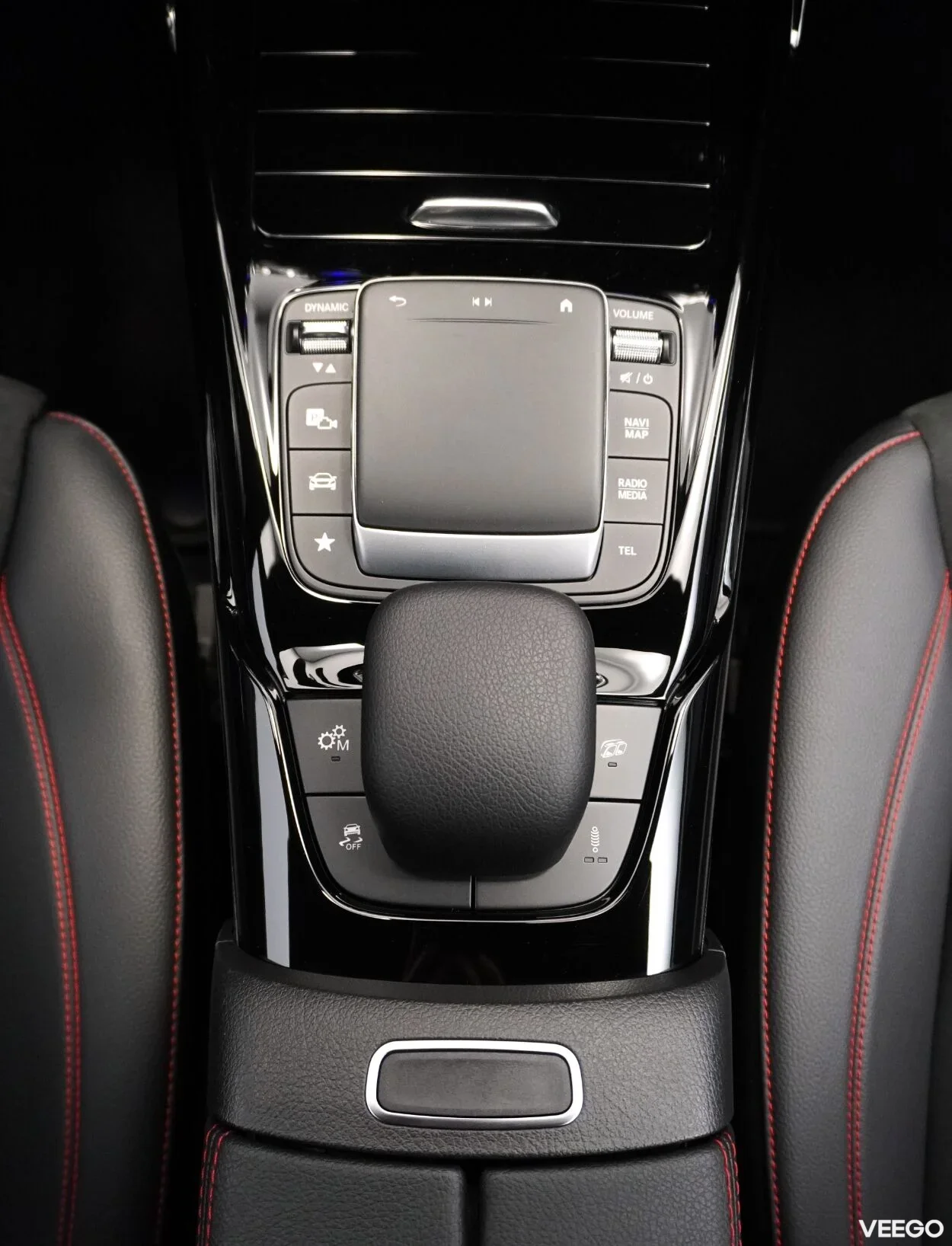 Mercedes-Benz CLA45 AMG 4Matic+ Coupe 2 285kW