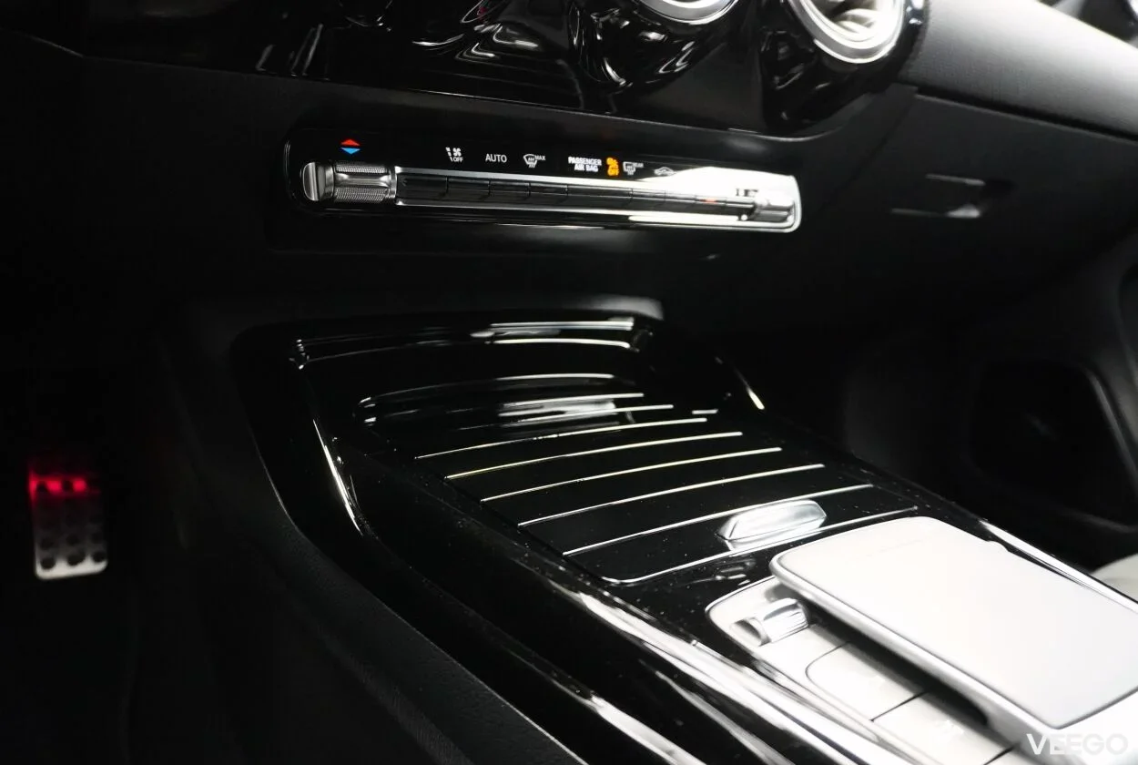 Mercedes-Benz CLA45 AMG 4Matic+ Coupe 2 285kW