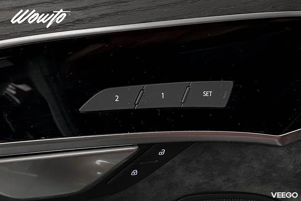 Audi A8 55 TFSI Q 340HK /Pano /B&O /HuD /360 /Se Spec 250kW