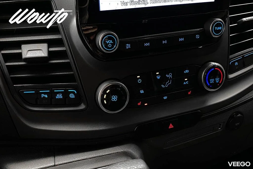 Ford Transit Transit Custom 340 2.0 130HK L2 3-Sits /V-Inredd /Moms 96kW