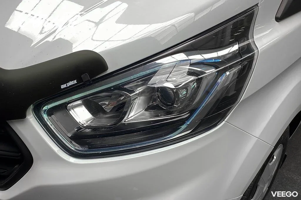 Ford Transit Transit Custom 340 2.0 130HK L2 3-Sits /V-Inredd /Moms 96kW