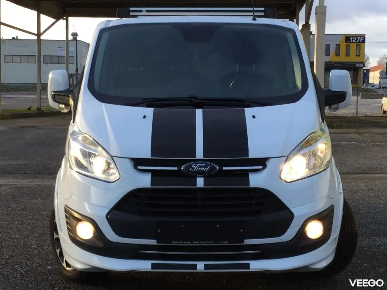 Ford Transit Custom Long 290 2.2 125kW