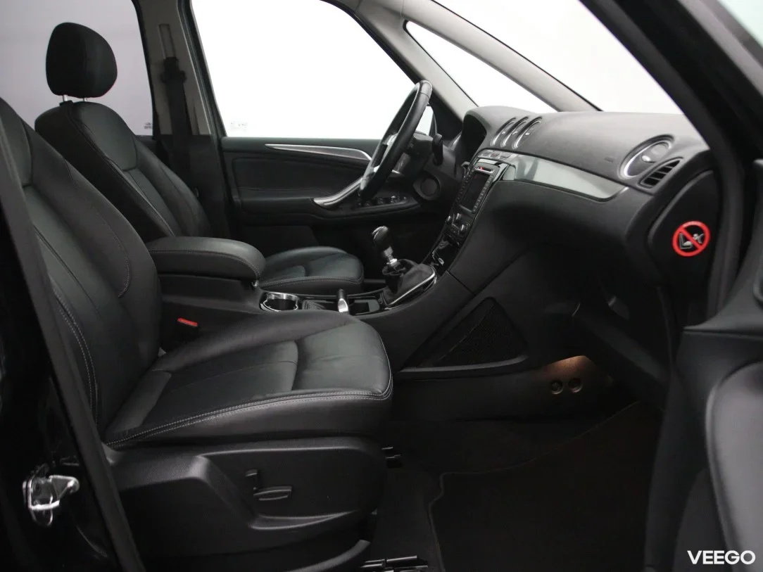 Ford Galaxy 1.6 118kW