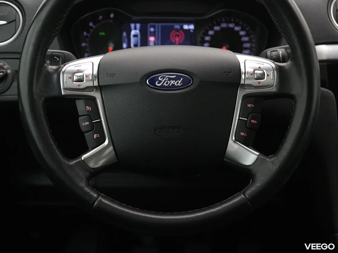 Ford Galaxy 1.6 118kW