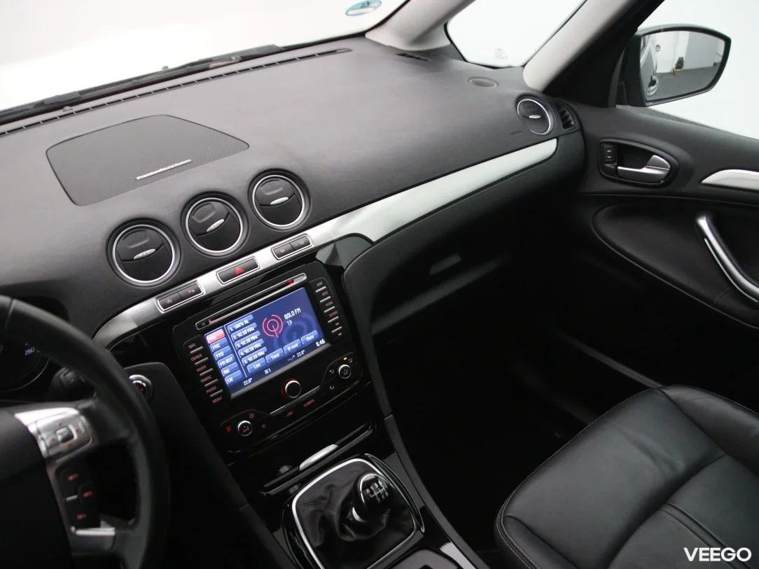 Ford Galaxy 1.6 118kW