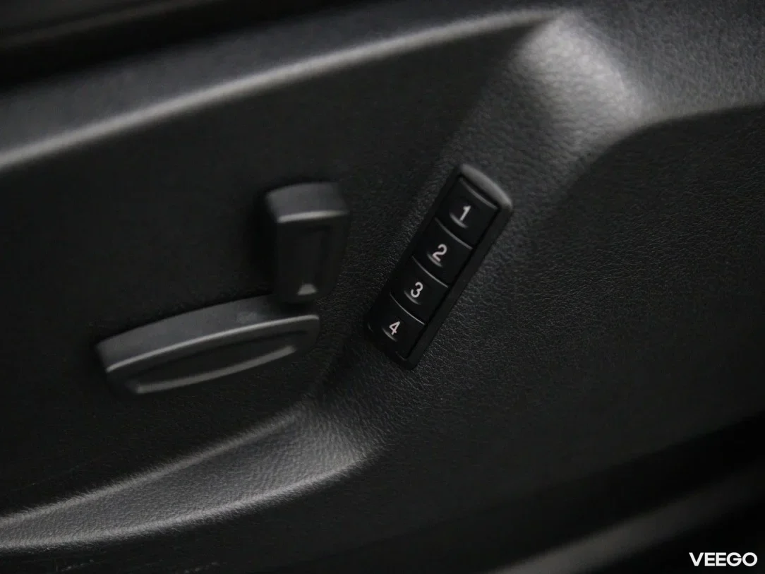 Ford Galaxy 1.6 118kW