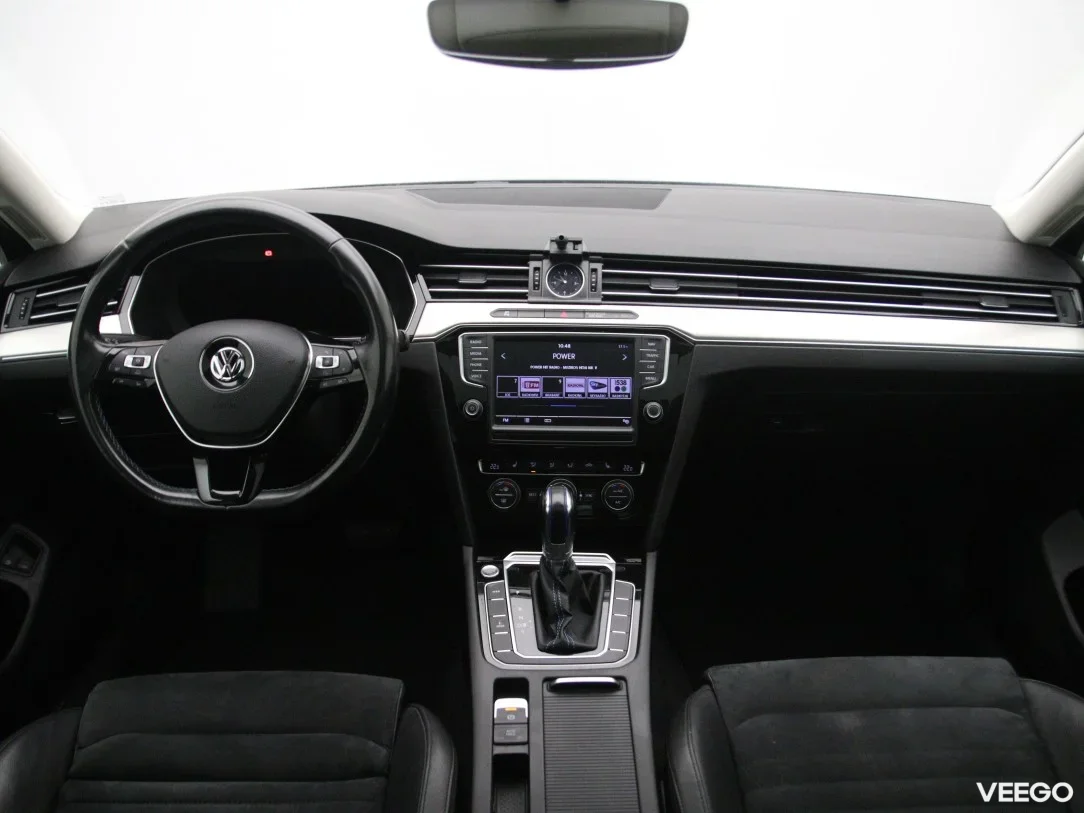 Volkswagen Passat 1.4 160kW