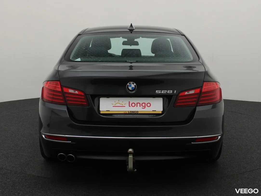BMW 528 2 180kW