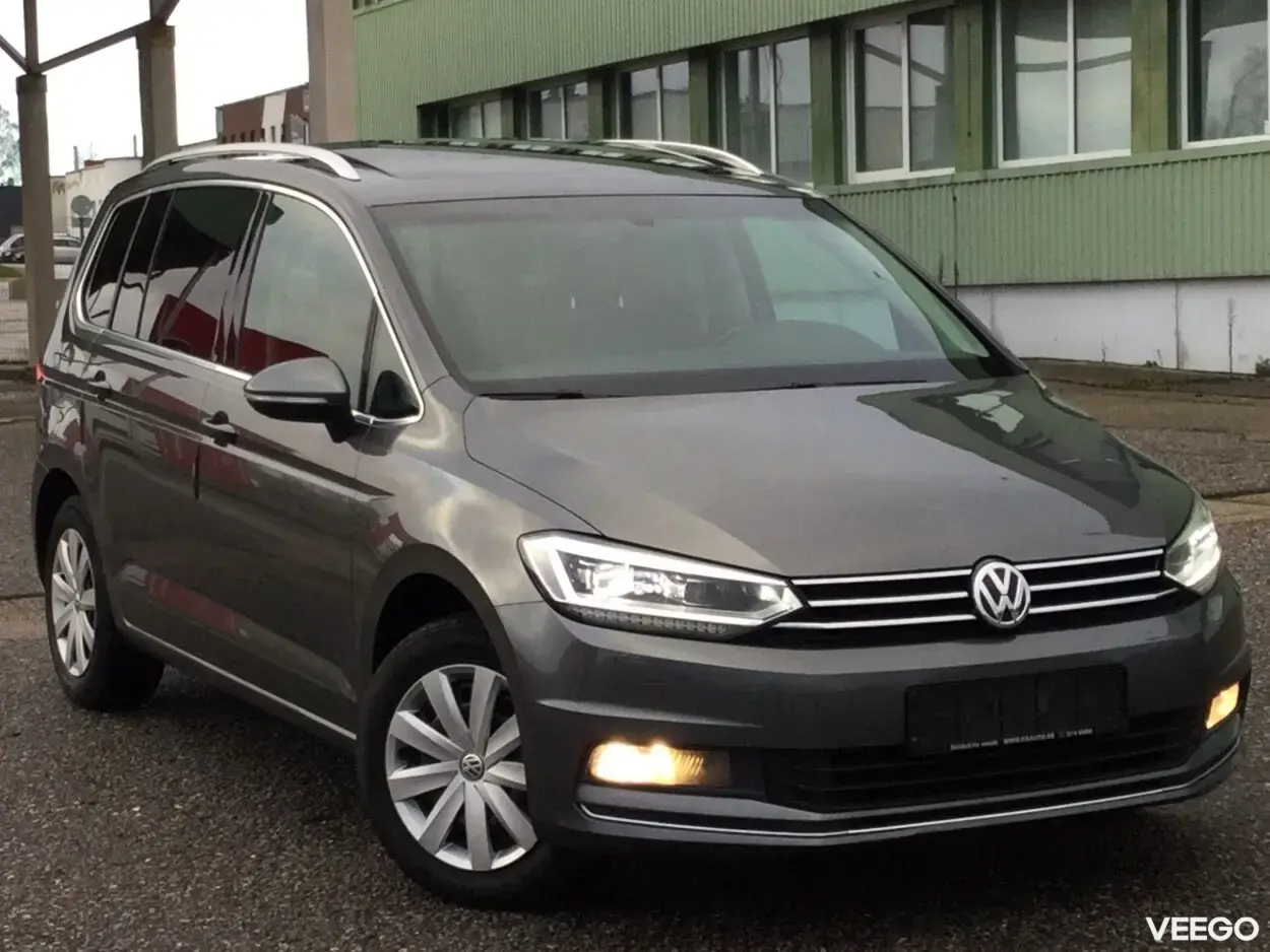Volkswagen Touran Highline 2.0 110kW