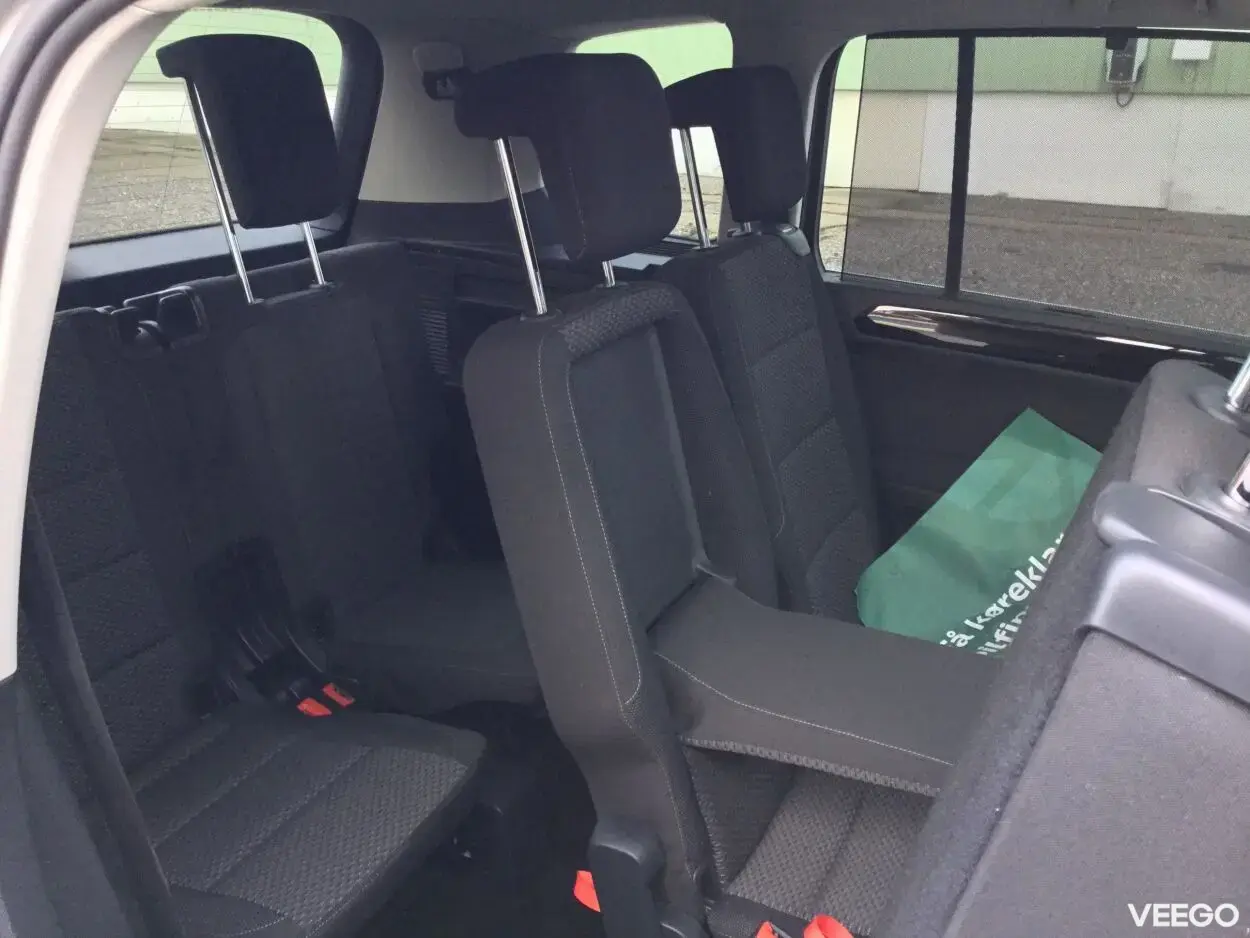Volkswagen Touran Highline 2.0 110kW