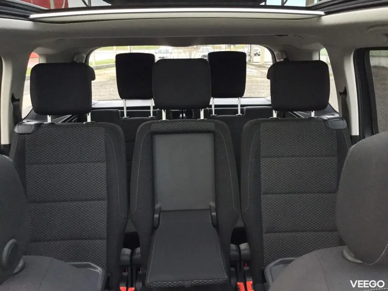 Volkswagen Touran Highline 2.0 110kW