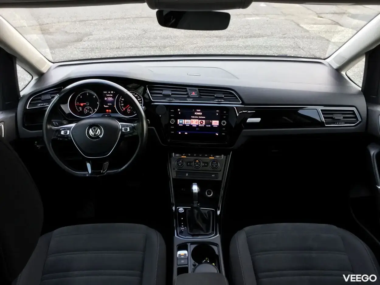 Volkswagen Touran Highline 2.0 110kW