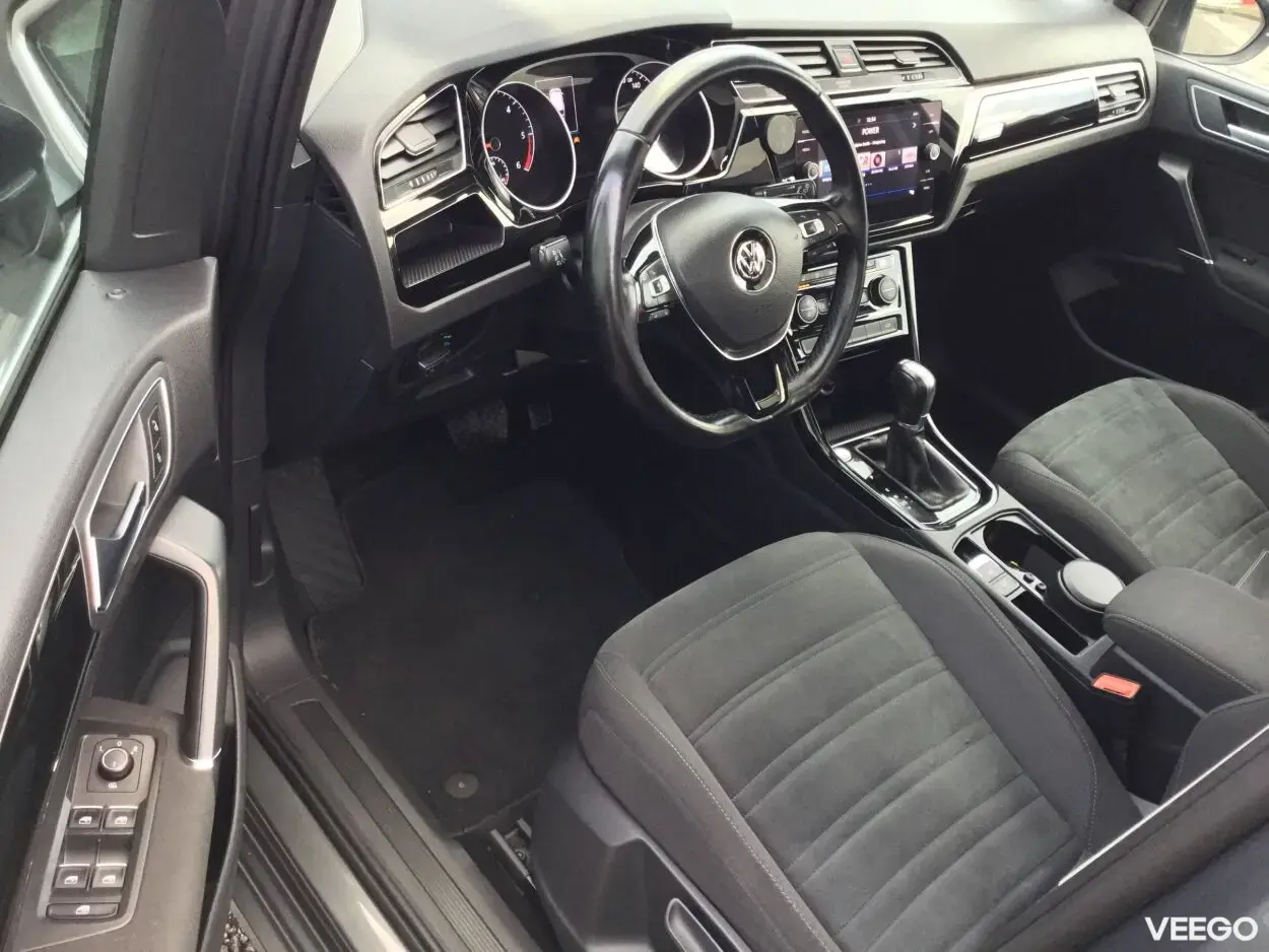 Volkswagen Touran Highline 2.0 110kW