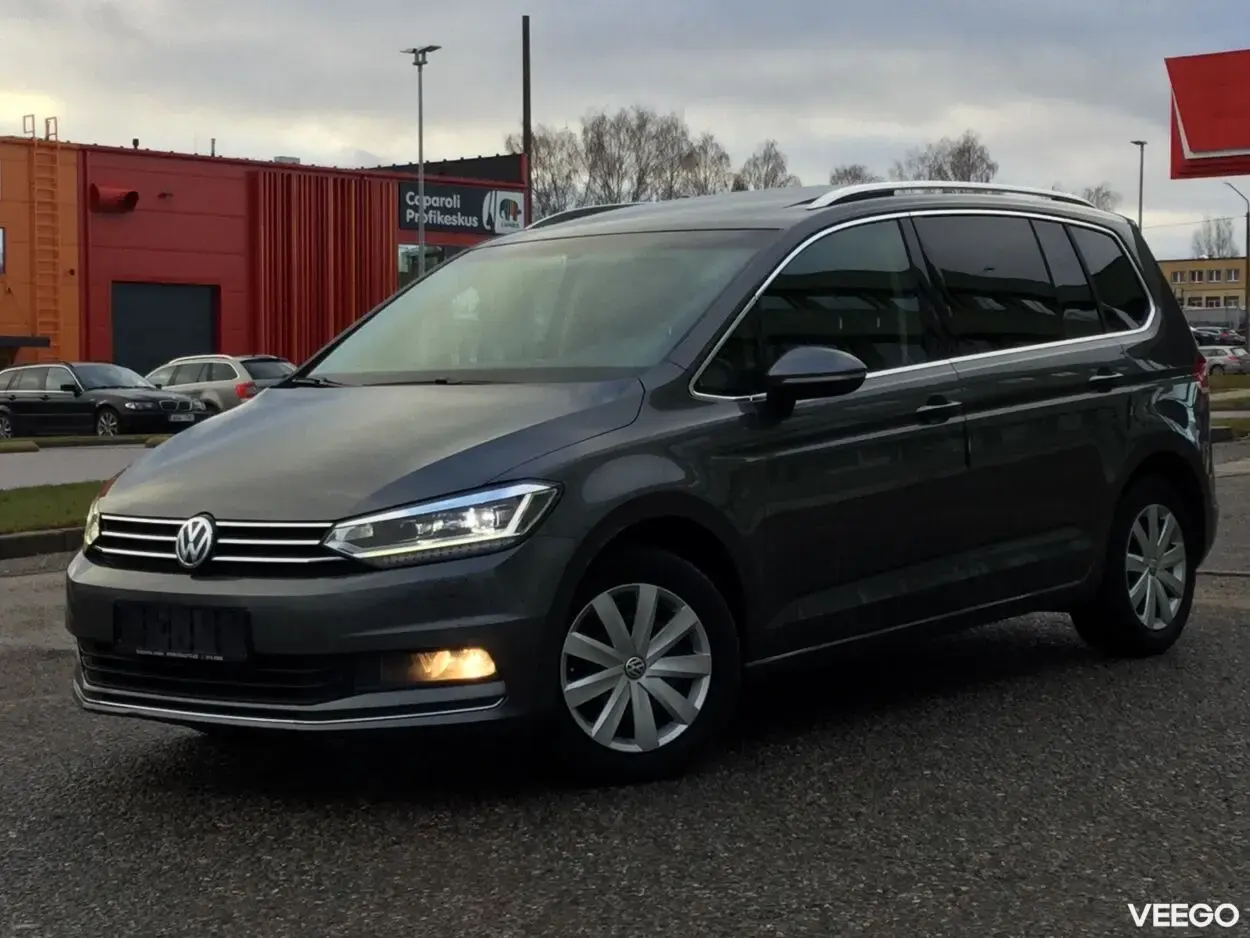 Volkswagen Touran Highline 2.0 110kW
