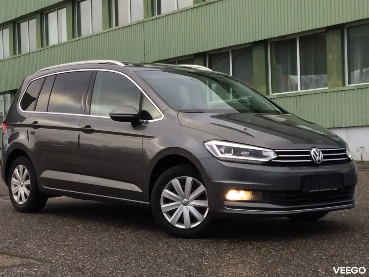 Volkswagen Touran Highline 2.0 110kW