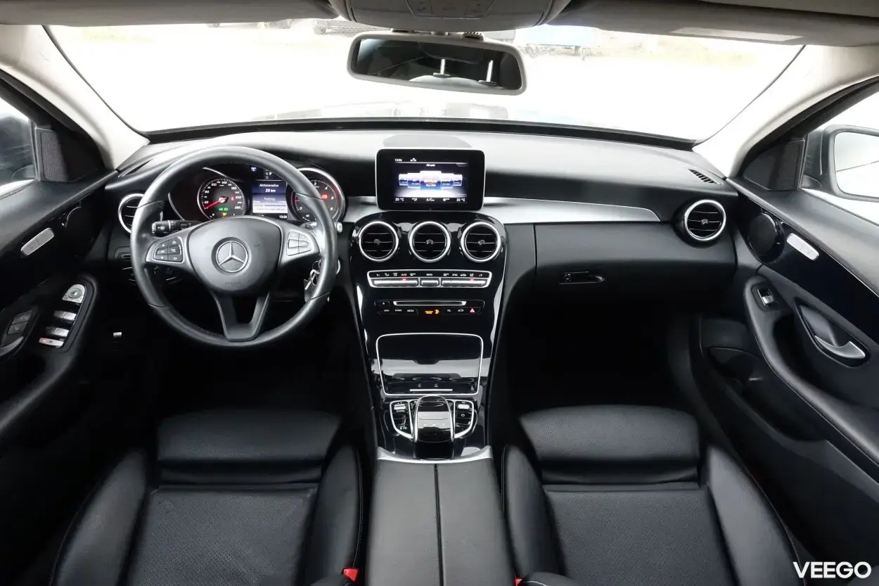 Mercedes-Benz C220 Avantgarde 2.1 125kW