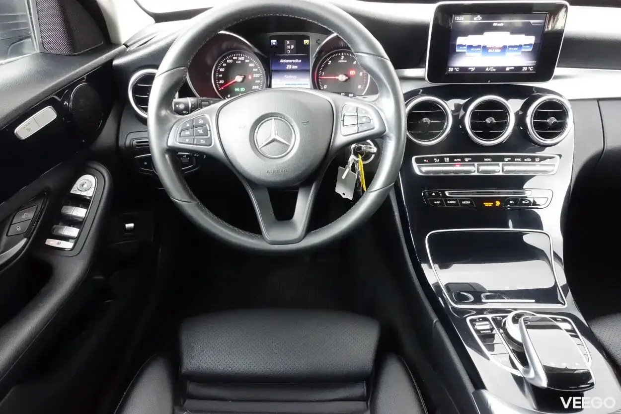 Mercedes-Benz C220 Avantgarde 2.1 125kW
