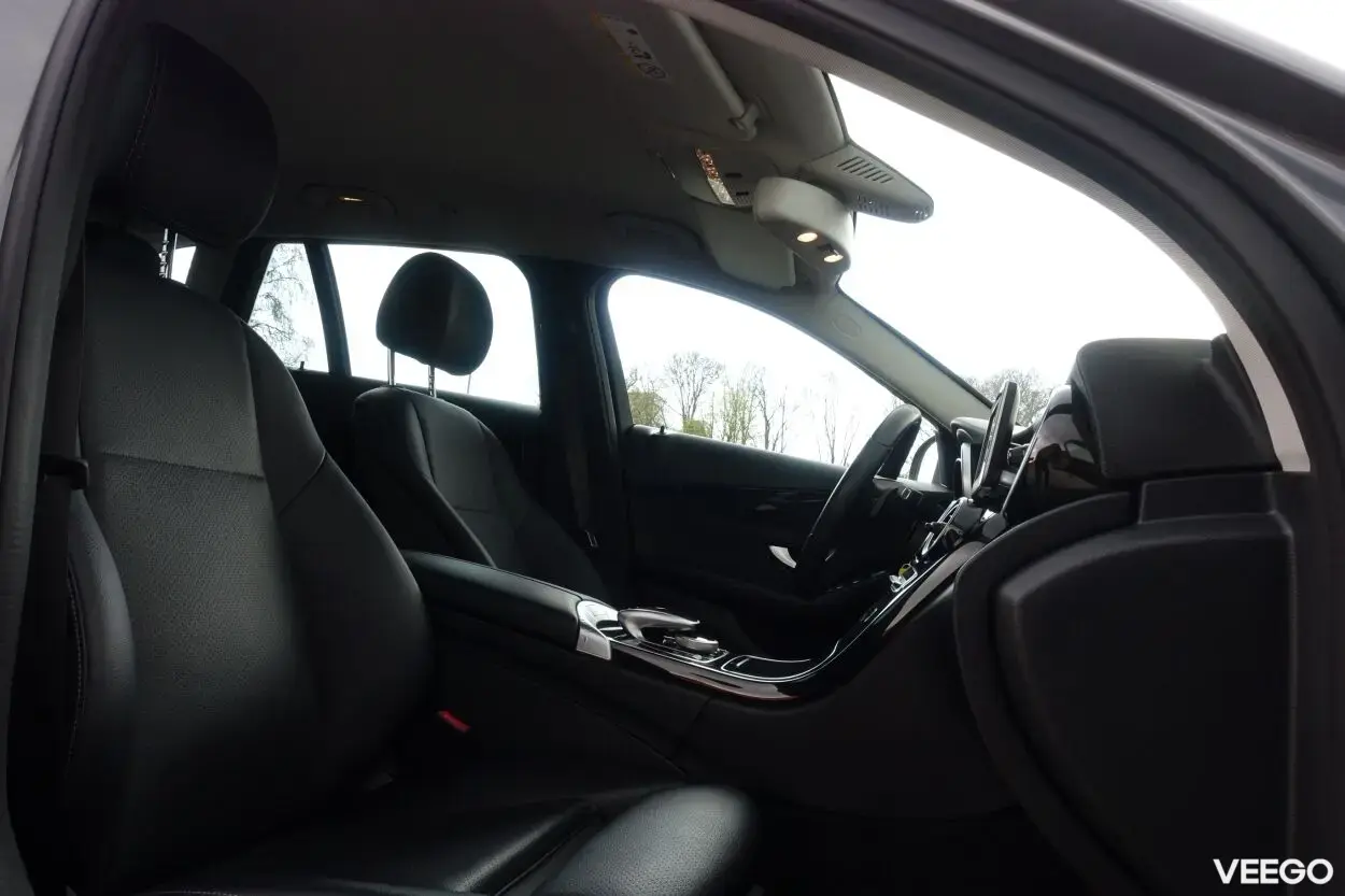 Mercedes-Benz C220 Avantgarde 2.1 125kW