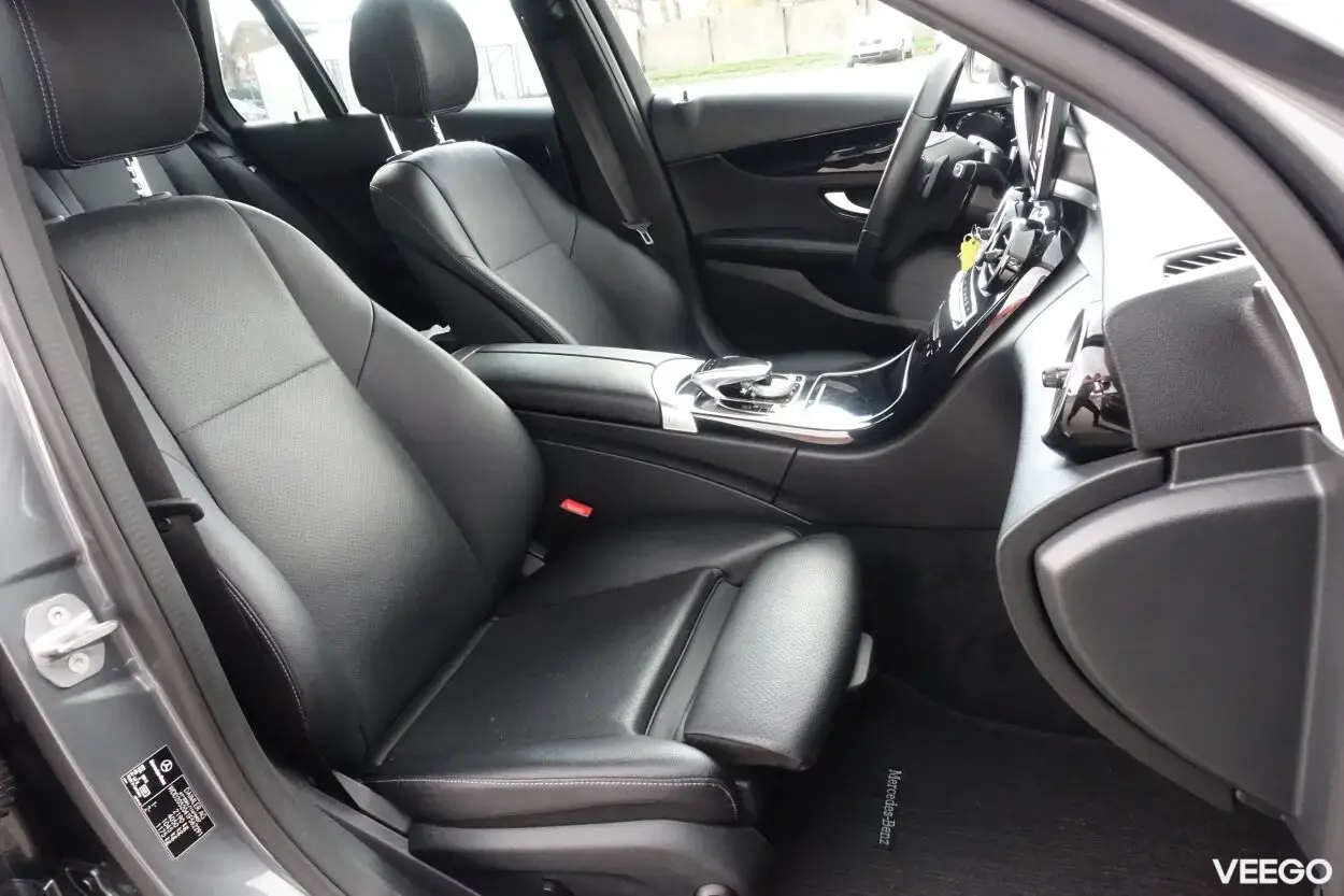 Mercedes-Benz C220 Avantgarde 2.1 125kW