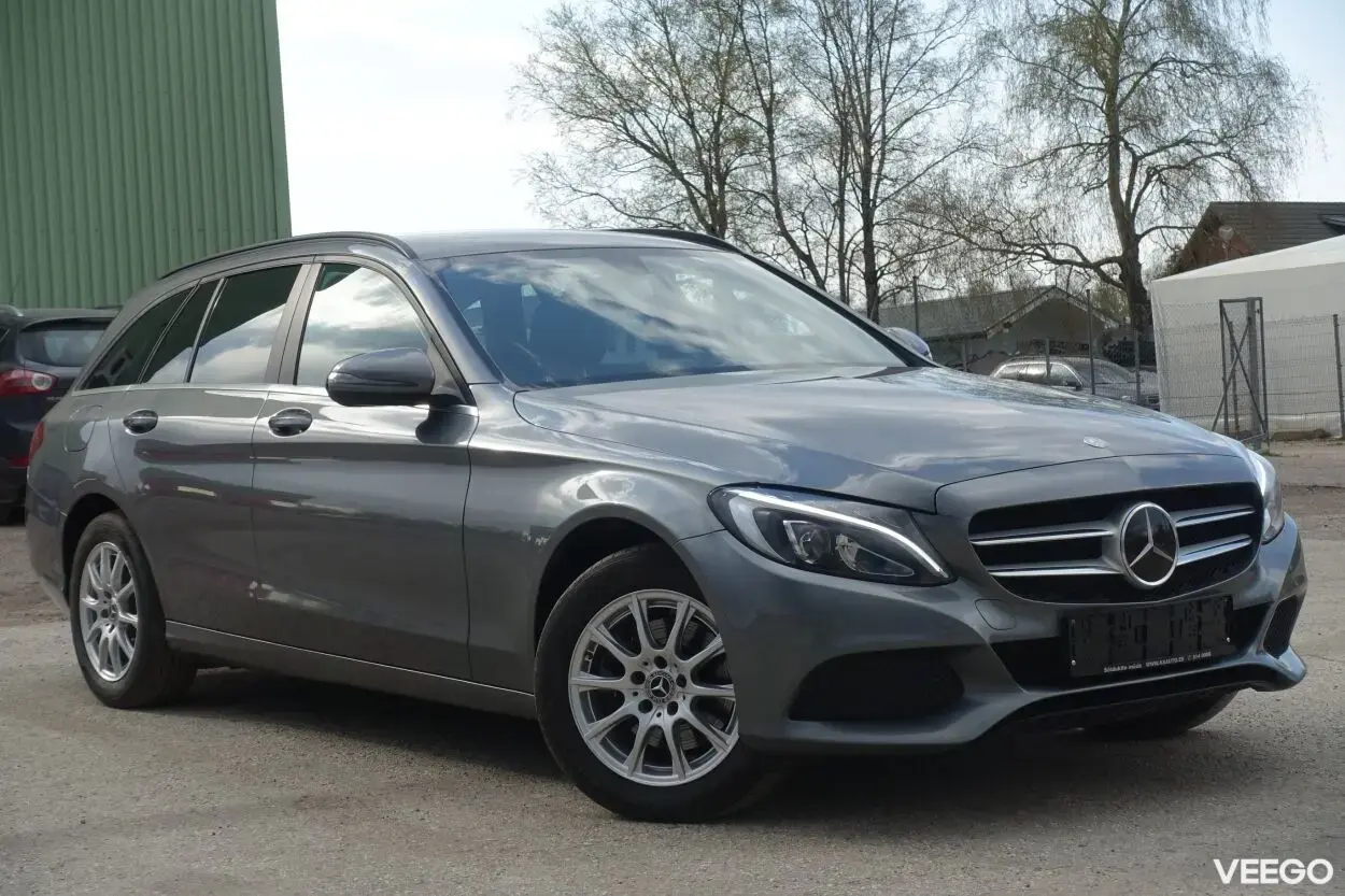 Mercedes-Benz C220 Avantgarde 2.1 125kW