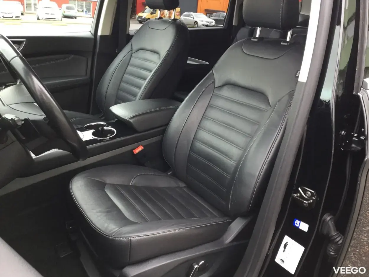 Ford Galaxy Titanium 2.0 140kW