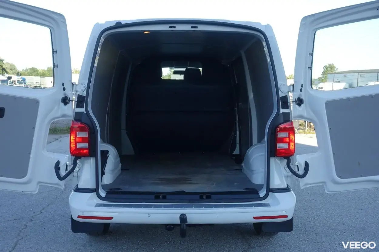 Volkswagen Transporter Long L2H1 2.0 110kW