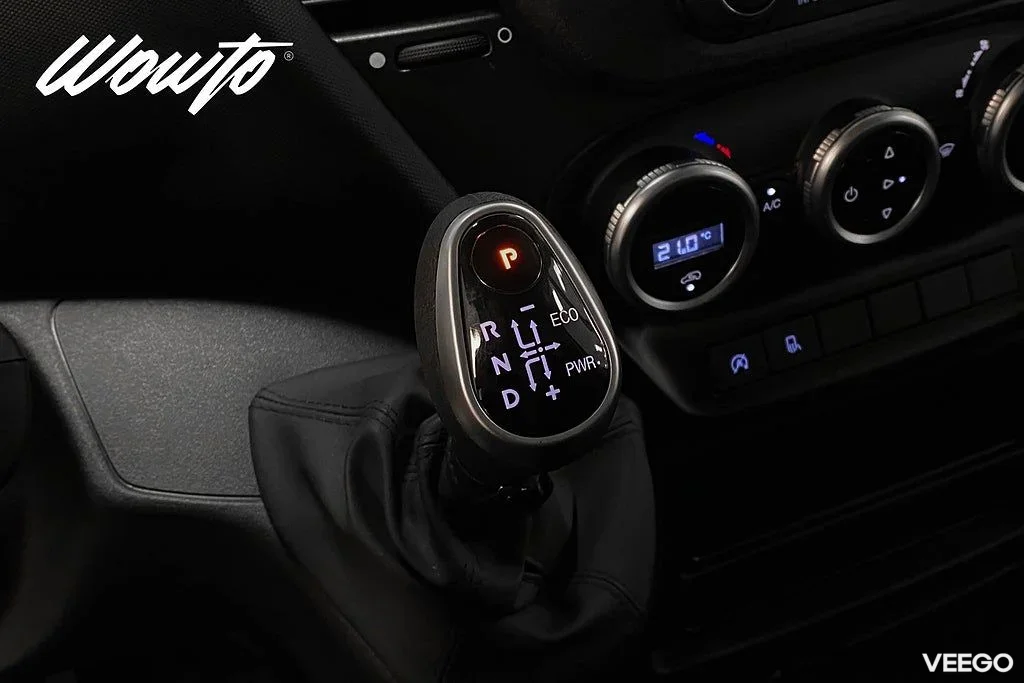 Iveco Daily 35-140 2.3 JTD Hi-Matic 136HK L4H2 3-Sits /Moms 100kW