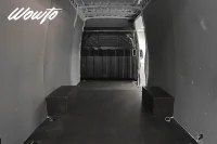 Iveco Daily 35-140 2.3 JTD Hi-Matic 136HK L4H2 3-Sits /Moms 100kW thumbnail