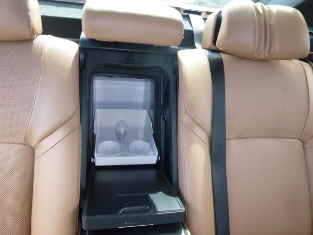 Image of BMW ACTIVEHYBRID 7L 4.4 330kW