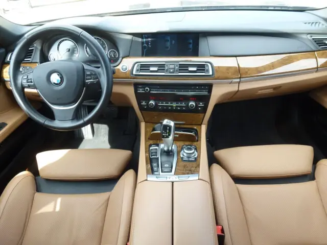 Image of BMW ACTIVEHYBRID 7L 4.4 330kW